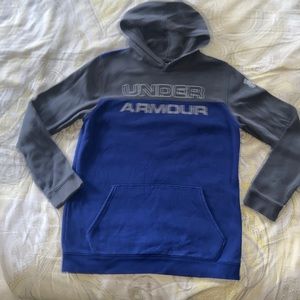 Boys Under Armour sweatshirt hoodie